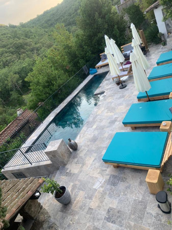 Mas Saint Laurent Les Salles-du-Gardon Bagian luar foto